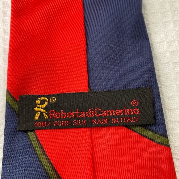 Roberta di Camerino Neck Ties - Picture 5 of 7